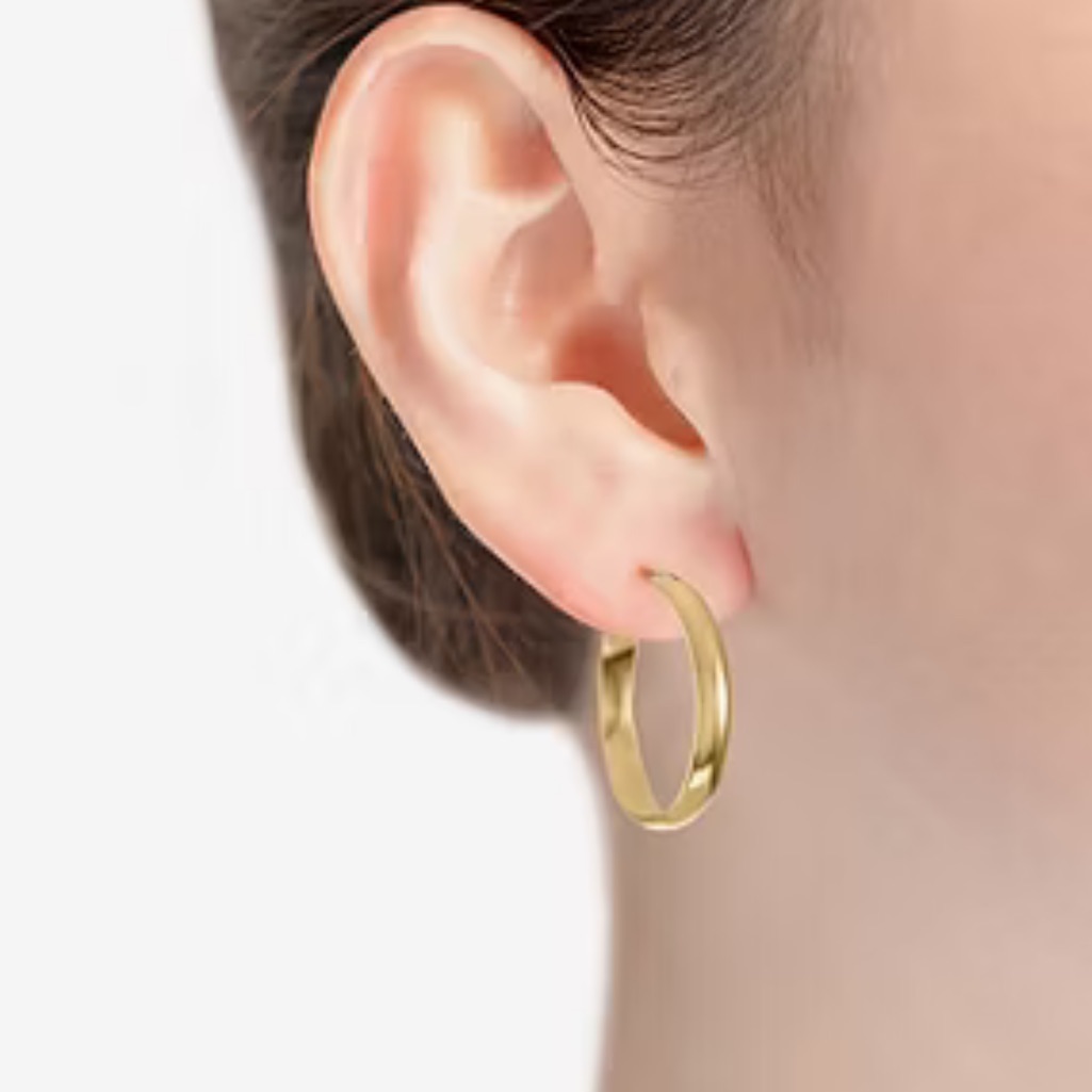 Designer Vintage 90s Monet Gold-Tone Medium Classic Fashion Hoop Earrings